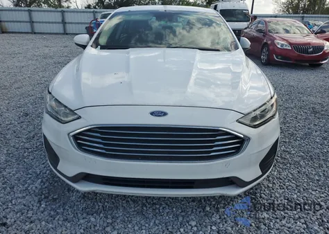 2019 Ford Fusion Se z USA, uszkodzony, nr VIN 3FA6P0HD5KR239193